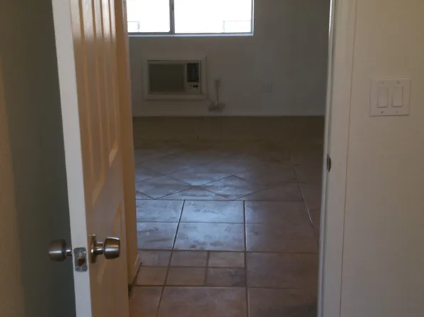 35 N May St APT 202, Mesa, AZ 85201