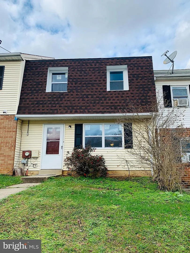 4 bed, 1603 sqft, $650 — Photo 1