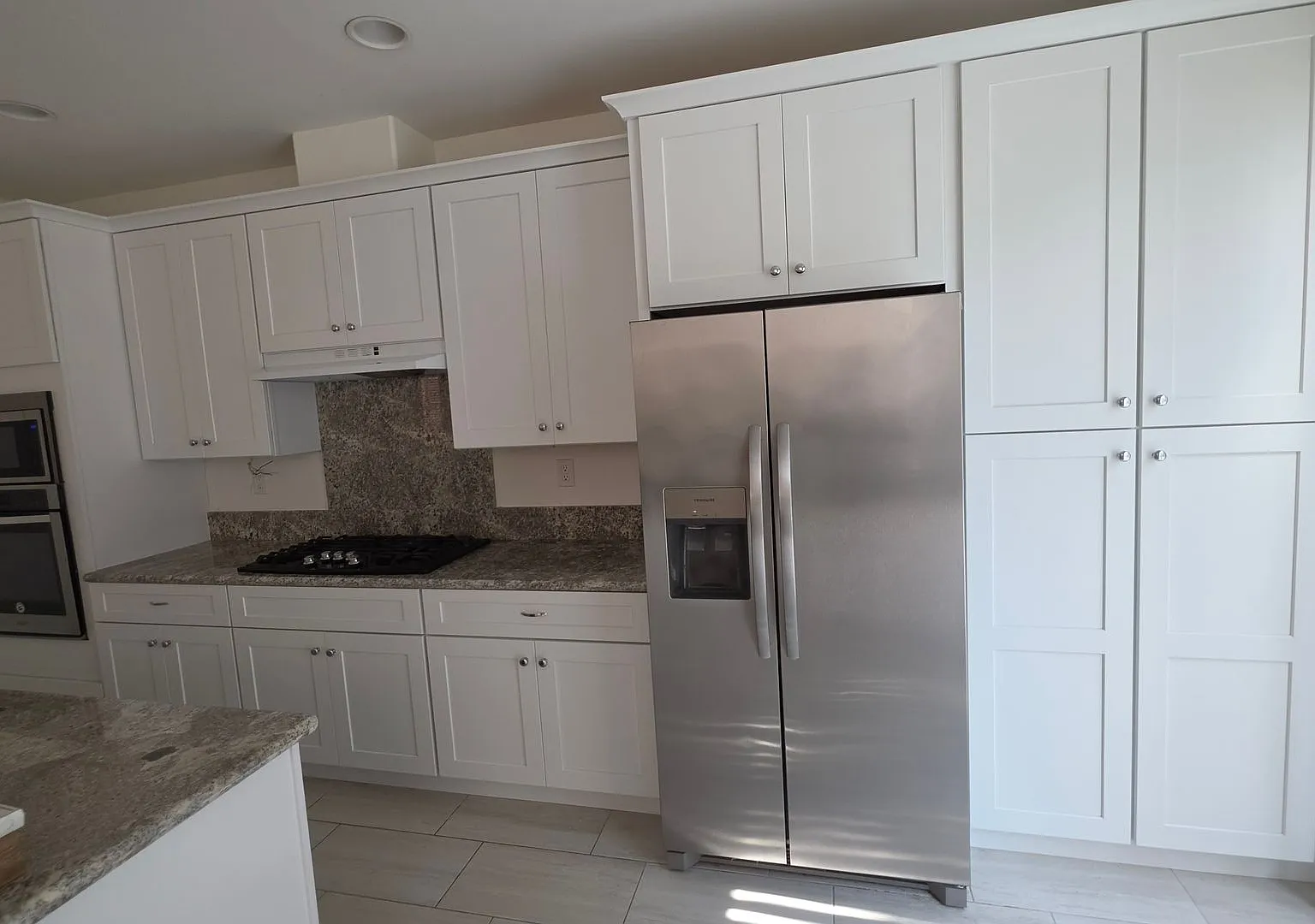 Caminito Diego - Newly Renovated 4 Br House In Gated Stone Canyon Community In Carmel Valley — Photo 3