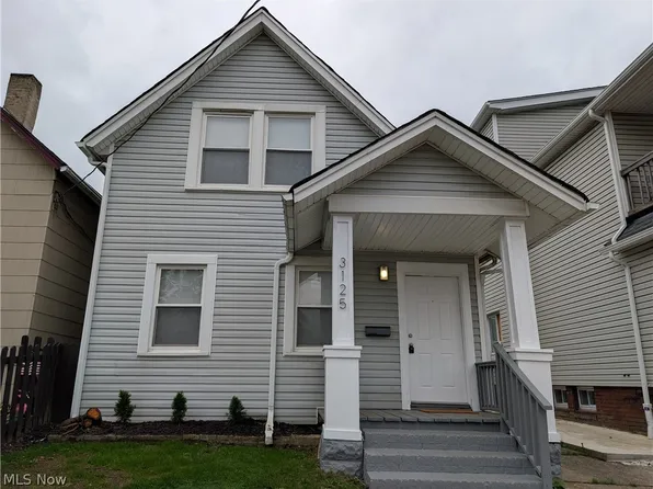 3125 W 70th St, Cleveland, OH 44102