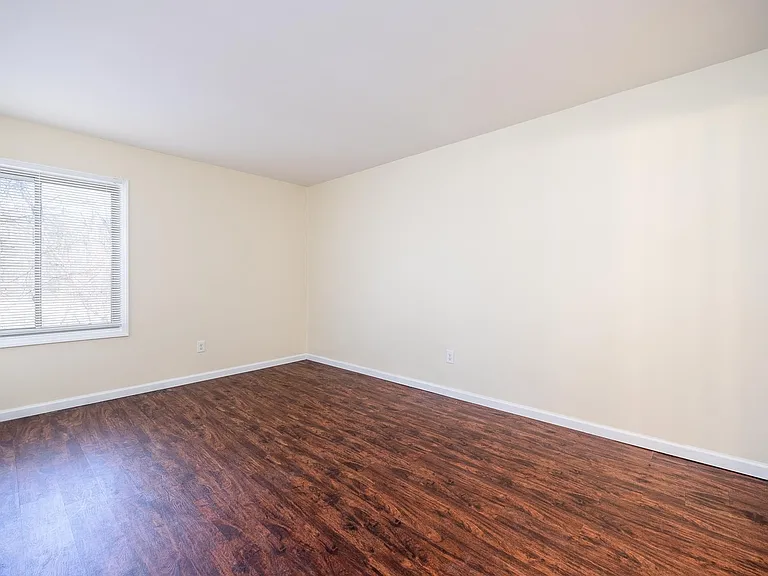 4353 Heritage Dr — Photo 26