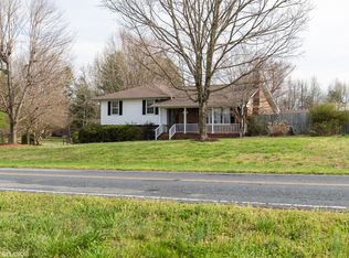 4612 Sylvan Oaks Rd, Climax, NC 27233