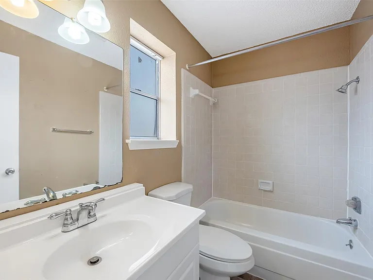 12400 Brookglade Cir #15 — Photo 25