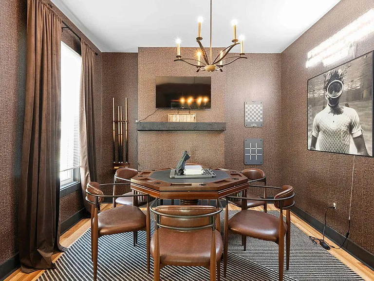 Building's Lounge