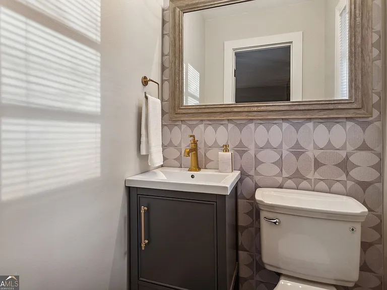 425 Plantation Rd SW — Photo 20