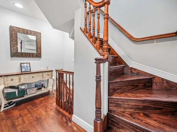 453 North Railroad Avenue image 15 of 27