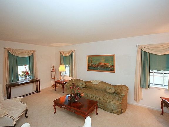 5th image of 6000 Ticonderoga Ct