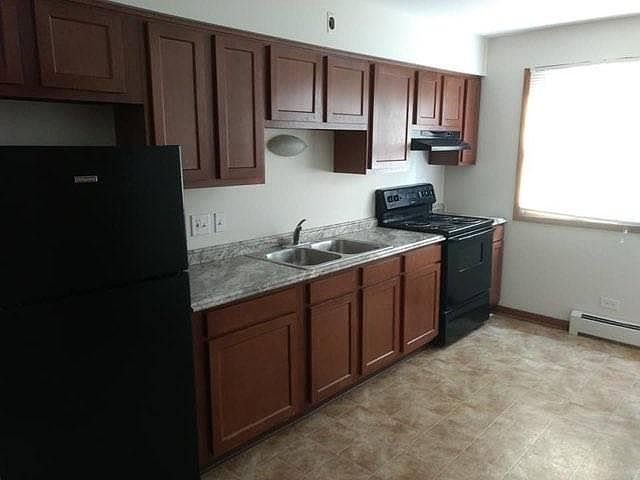 2nd image of 520 S Church St #1N