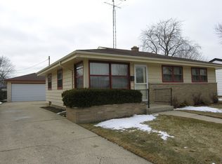 8308 26th Ave, Kenosha, WI 53143