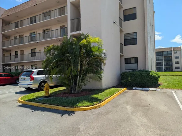 10120 Sunrise Lakes Blvd APT 110, Sunrise, FL 33322