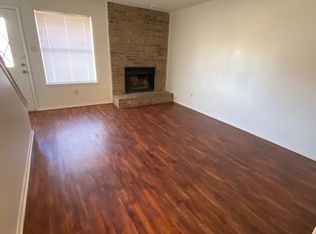 904 Cottonwood Trl #B, Fort Worth, TX 76126