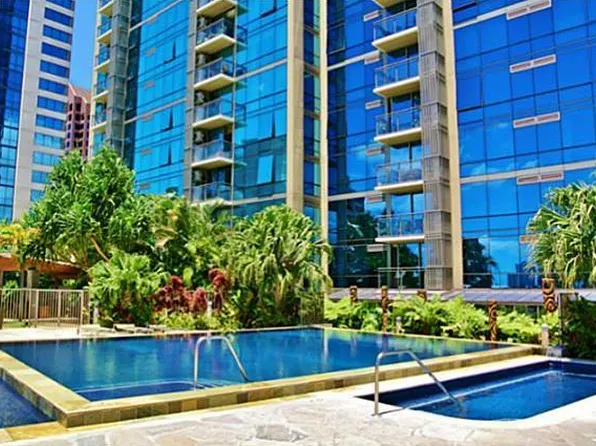 1200 Queen Emma St APT 2406, Honolulu, HI 96813