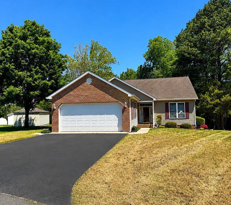 1st image of 138 Meadow Dr
