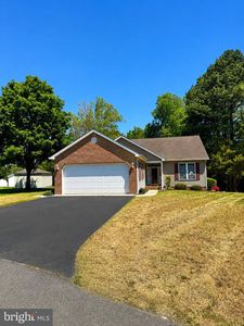 138 Meadow Dr, Blades, DE, 19973