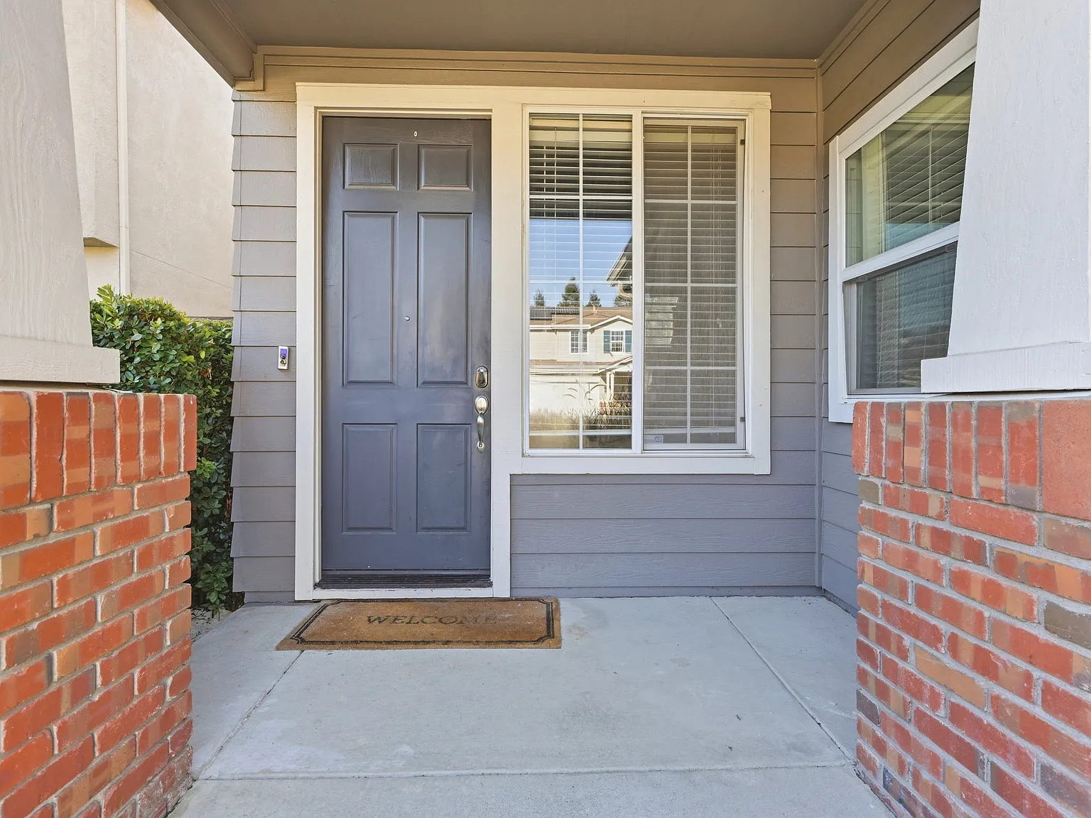 4 bed, 2023 sqft, $5,000 — Photo 3
