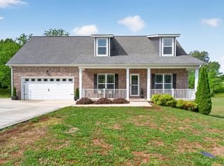 633 Victoria Ln, Sparta, TN 38583