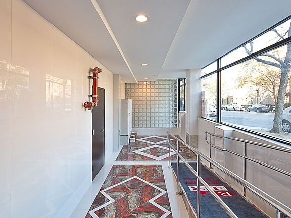3rd image of 4118 43rd St APT 4E