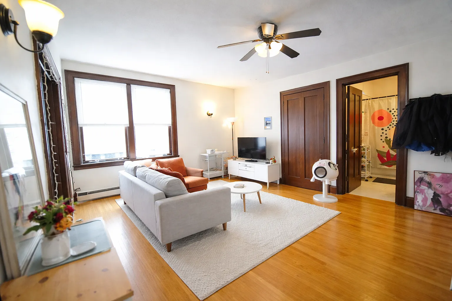 1 bed, 550 sqft, $950 — Photo 2