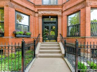 140 Saint Botolph St, Boston, MA 02115