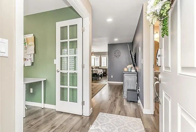 6511 Douglas Ave SE — Photo 3