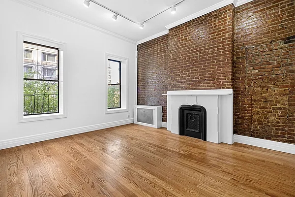 Rented by Martini Real Estate | media 10