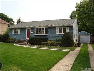 4th image of 50 Saddle Ln