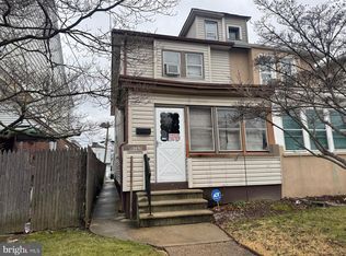 1553 Chambers St, Trenton, NJ 08610