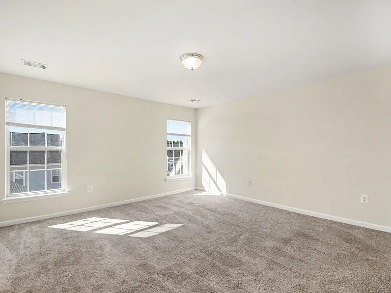 1114 Ellis Ave — Photo 16