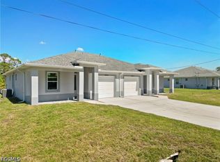 1400/1402 W 12th St, Lehigh Acres, FL 33972