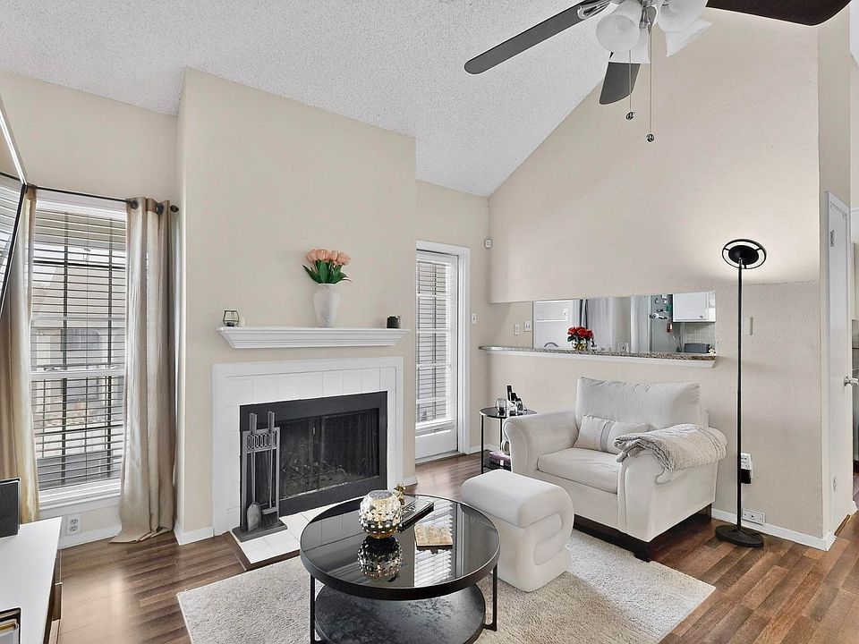 1st image of 5981 Arapaho Rd APT 1006