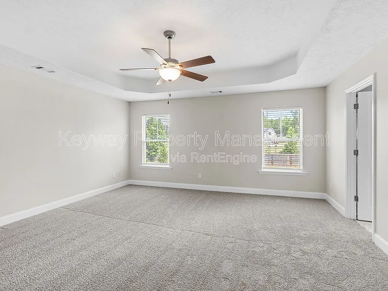 1260 Elias Sta — Photo 20