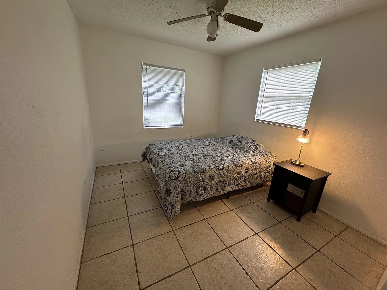 3 bed, $780 — Photo 2