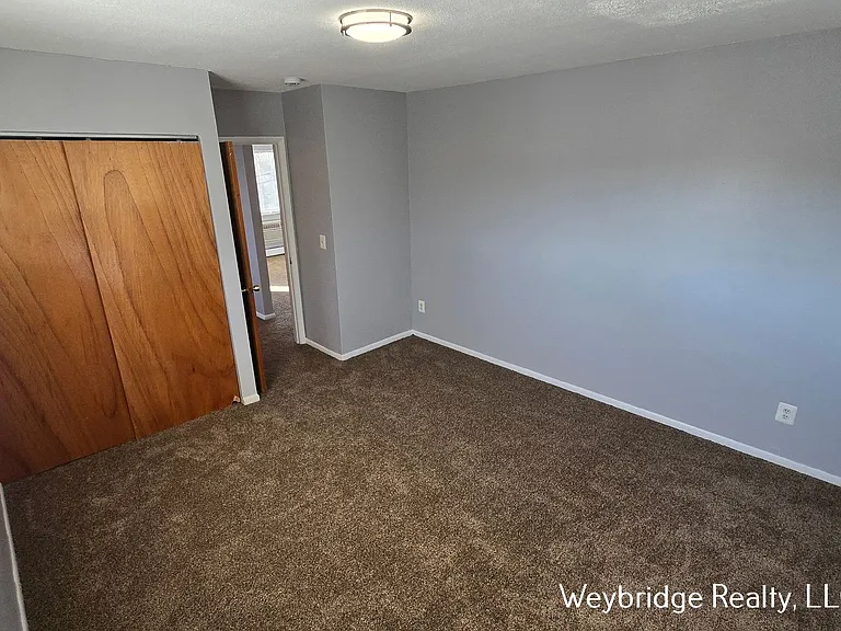 2504 White St #7 — Photo 8