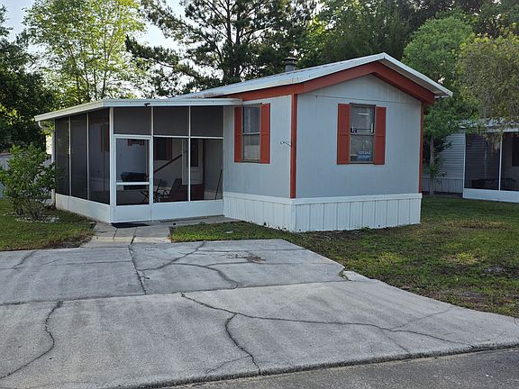 2nd image of 8401 NW 13th St #27