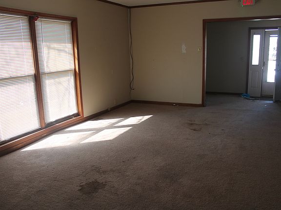 3rd image of 120 S 12th St