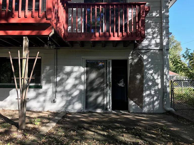 3409 N California Ave — Photo 17