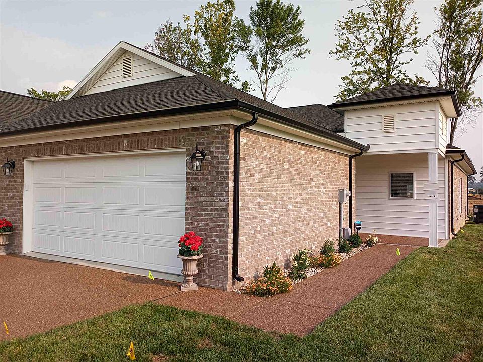 1st image of 8543 Pebble Creek Dr