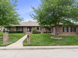 15 Country Club Ln, Garnett, KS 66032