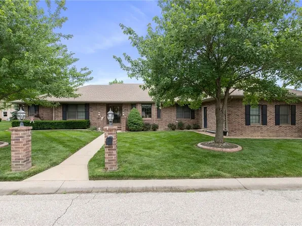 15 Country Club Ln, Garnett, KS 66032