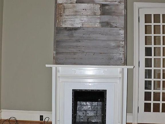 4th image of 610 E Gambier St