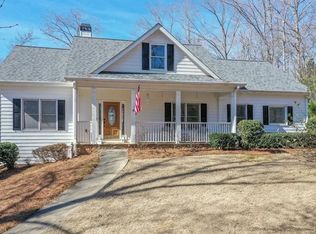 156 Walnut Cv, Dawsonville, GA 30534