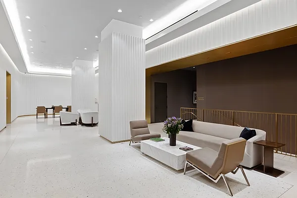 Rented by Greystar | media 15