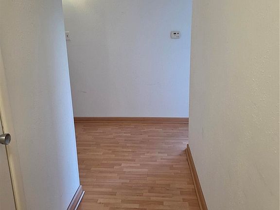 5th image of 2120 Greentree Rd APT 102E