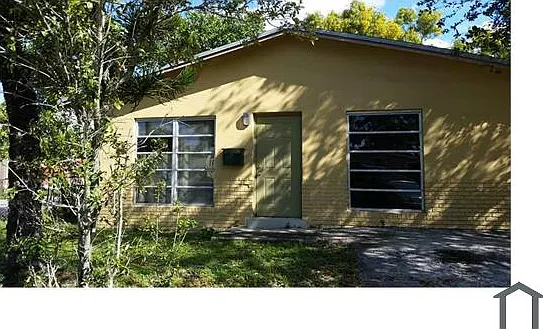 844 NW 12th Ter #2