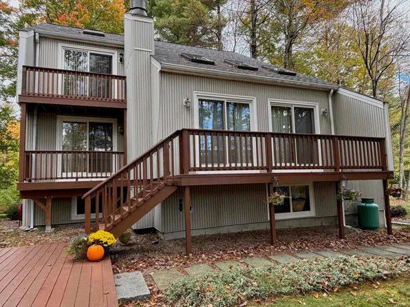 26 Kimberly Road, Hampstead, NH 03841