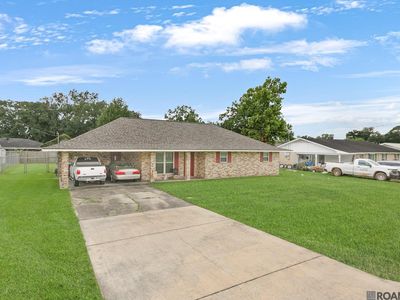 42107 Janile St, Gonzales, LA, 70737