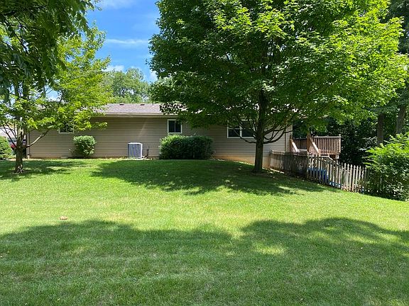4th image of 1315 Hickory Ct #3781