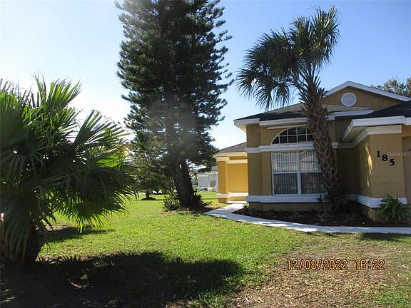 2nd image of 185 Seabreeze Cir