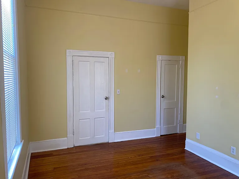 402 E Duffy St #2 — Photo 10