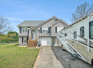 1218 Cabots Ln, Auburn, GA 30011